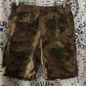 Mens camo shorts
